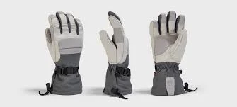 Gloves, mittens and mitts