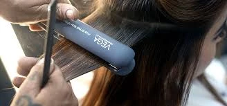Hair waving/straightening preparations